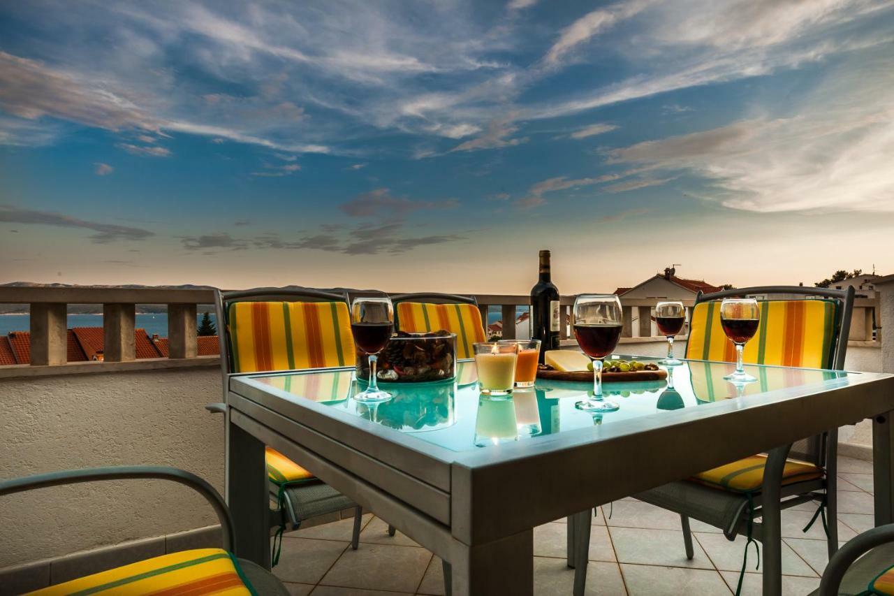 Sunset Apartments Bol Bagian luar foto